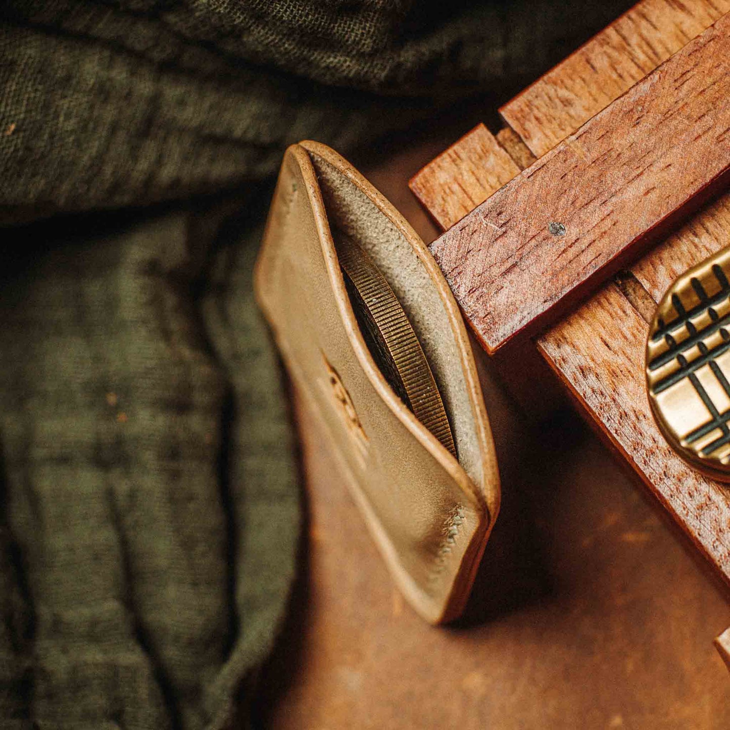 Pirate Goods Peso Pocket v3 Coin Holder – Leather Challenge Coin Case for EDC Pirate Goods