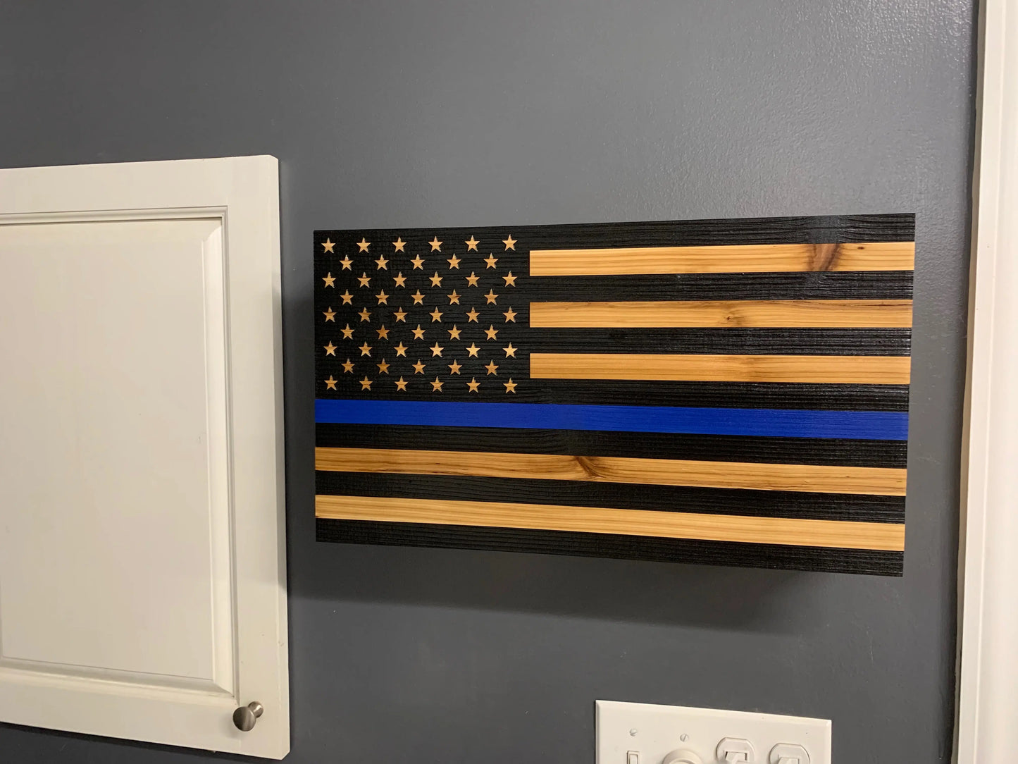 Blue Line American Flag Hidden Gun Storage, Customizable Thin Blue Line Concealment Flag for Police Officers and Law Enforcement Professionals Bellewood Designs