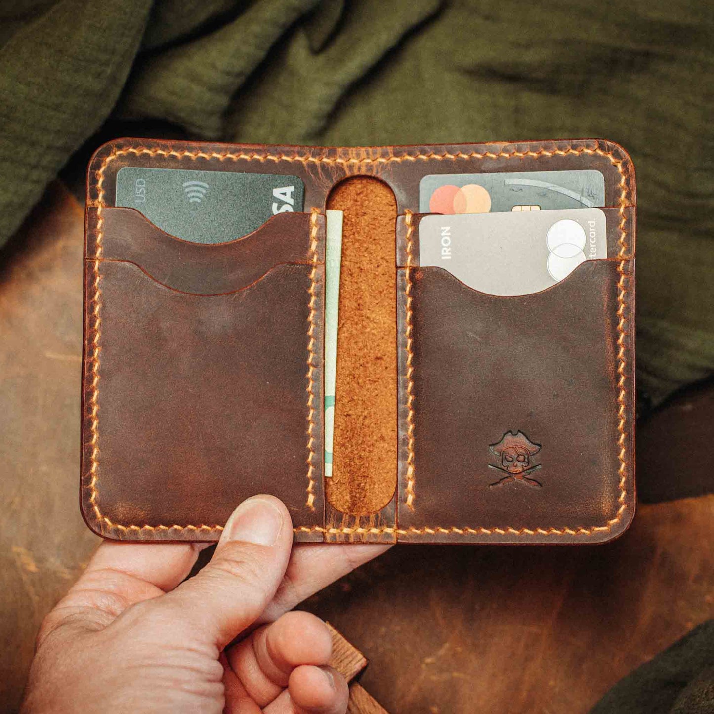 Pirate Goods Buccaneer Bifold Wallet – Slim Minimalist Leather EDC Card Holder