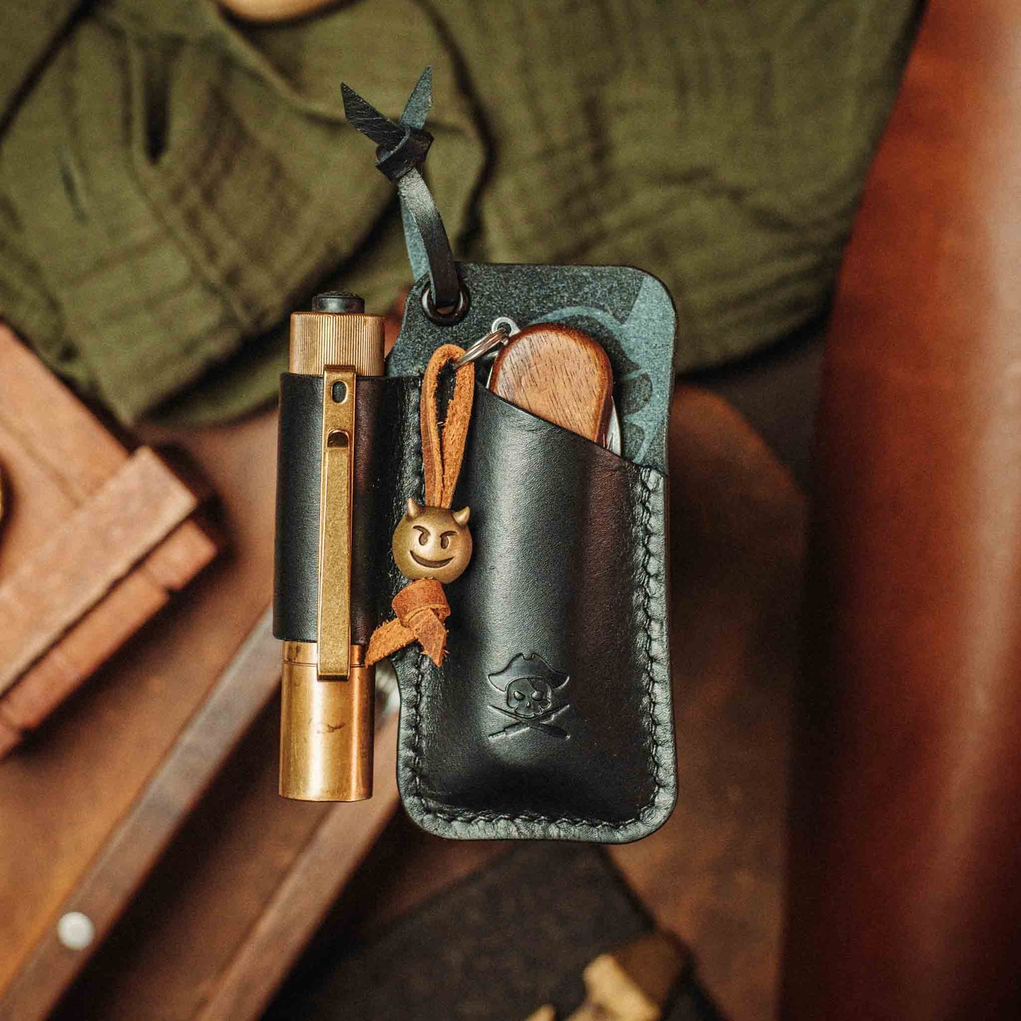 EDC Pocket Organizer - First Mate v3 | Leather Pocket Carrier Pirate Goods