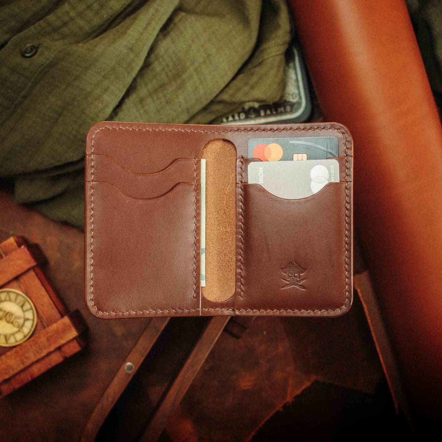 Pirate Goods Buccaneer Bifold Wallet – Slim Minimalist Leather EDC Card Holder