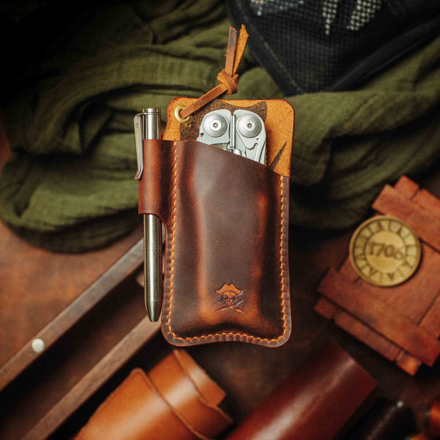 EDC Pocket Organizer - First Mate v3 | Leather Pocket Carrier Pirate Goods