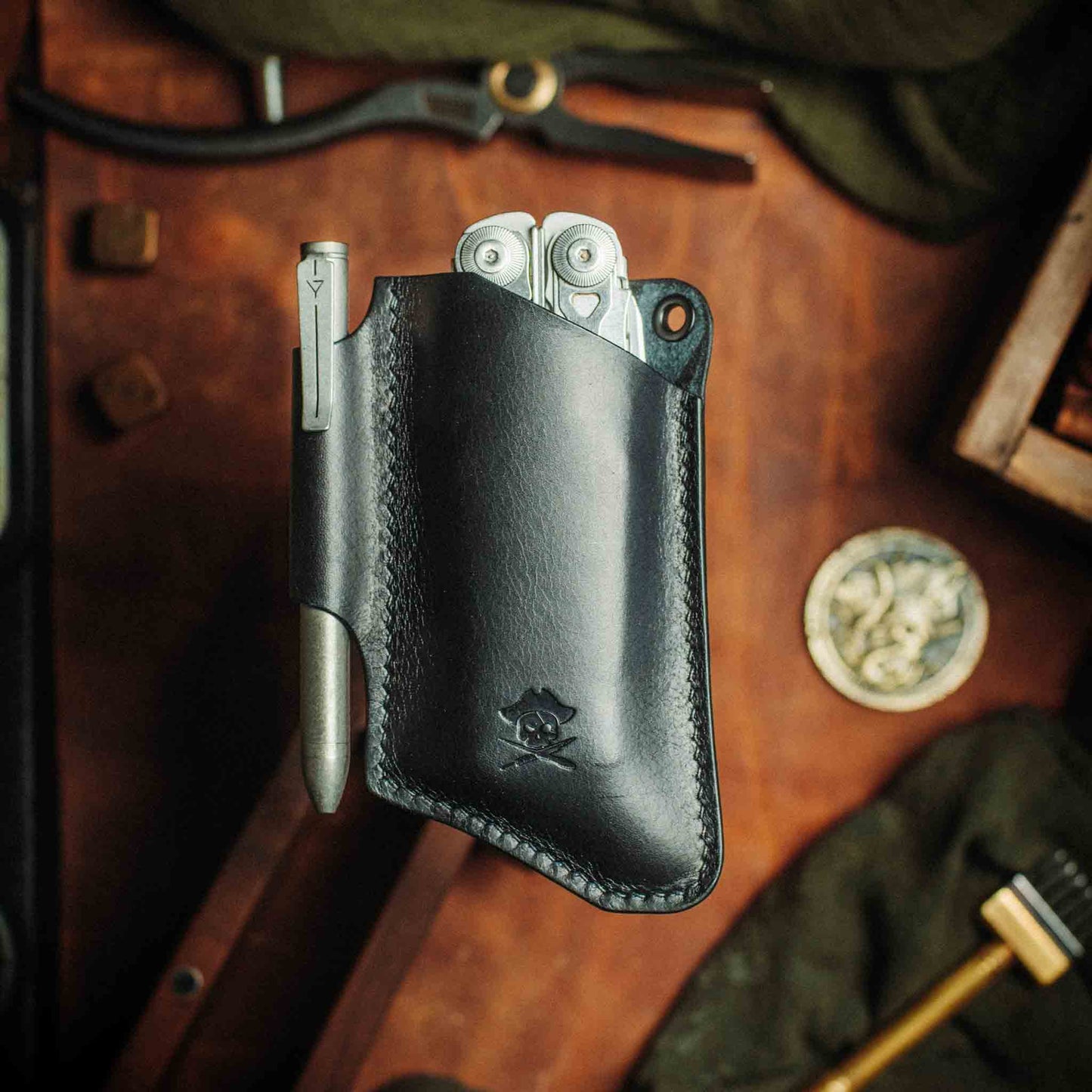 Pirate Goods Sailor v3 Knife Sleeve – Leather EDC Pocket Knife Holder