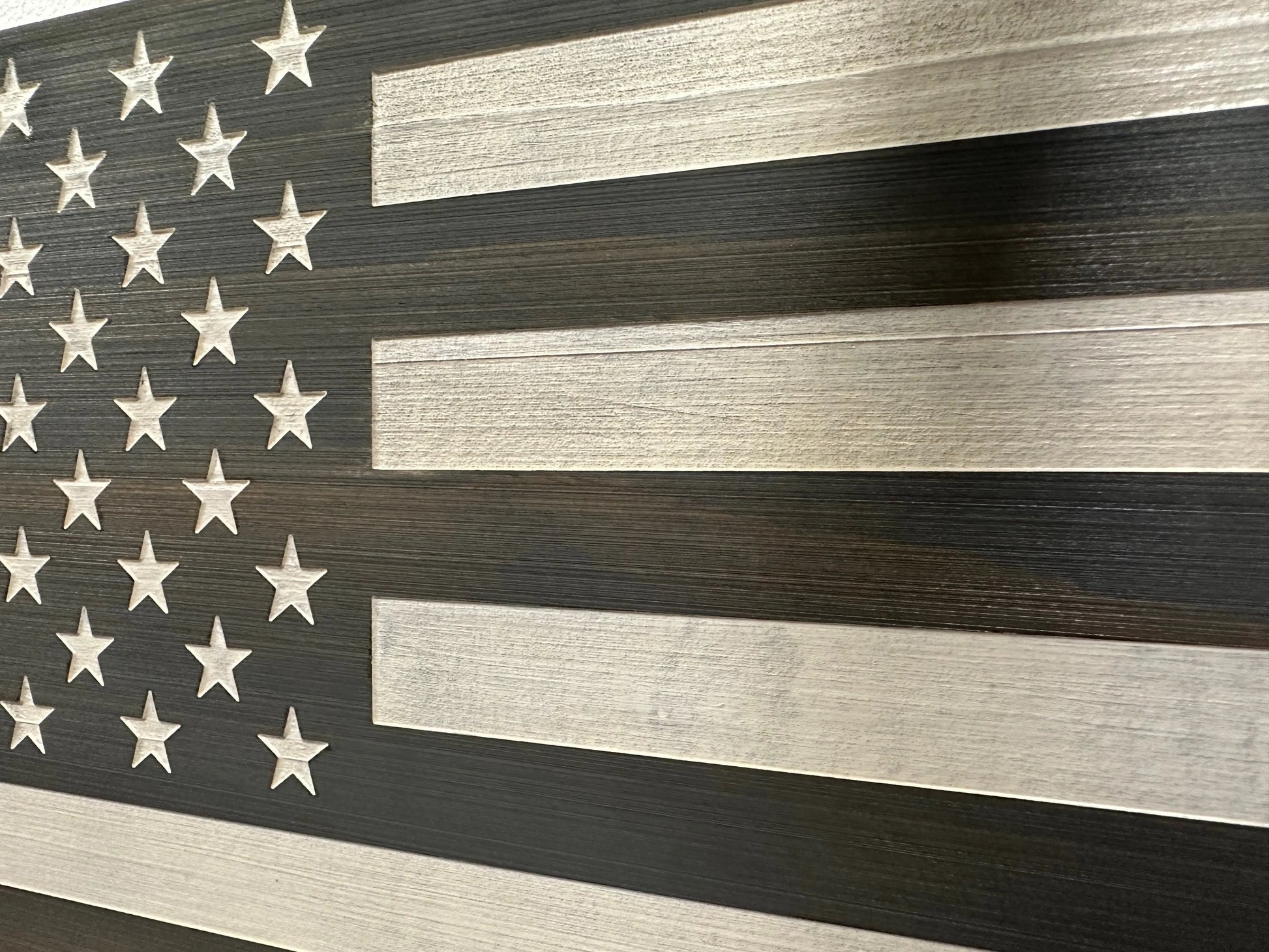 American Flag Decorative & Secure Wall-Mounted Gun Cabinet (Gray & White) Bellewood Designs