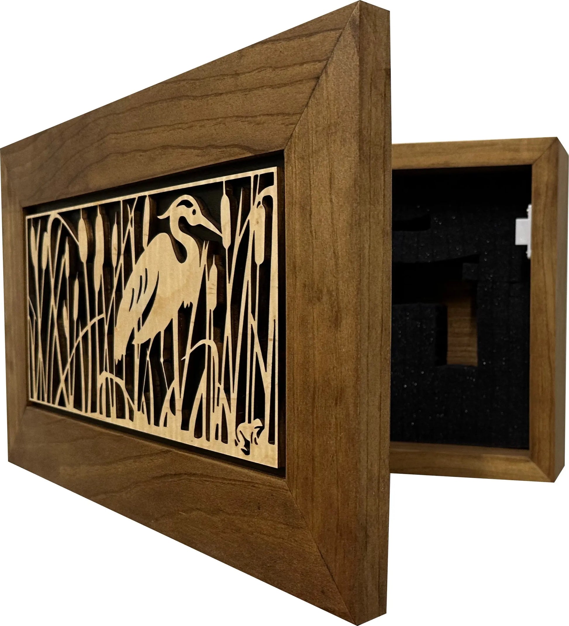 Decorative Gun Safe Heron in Cattails Wall-Mounted Gun Cabinet To Securely Store Your Gun In Plain Sight - GOLD TESTING EQUIPMENT