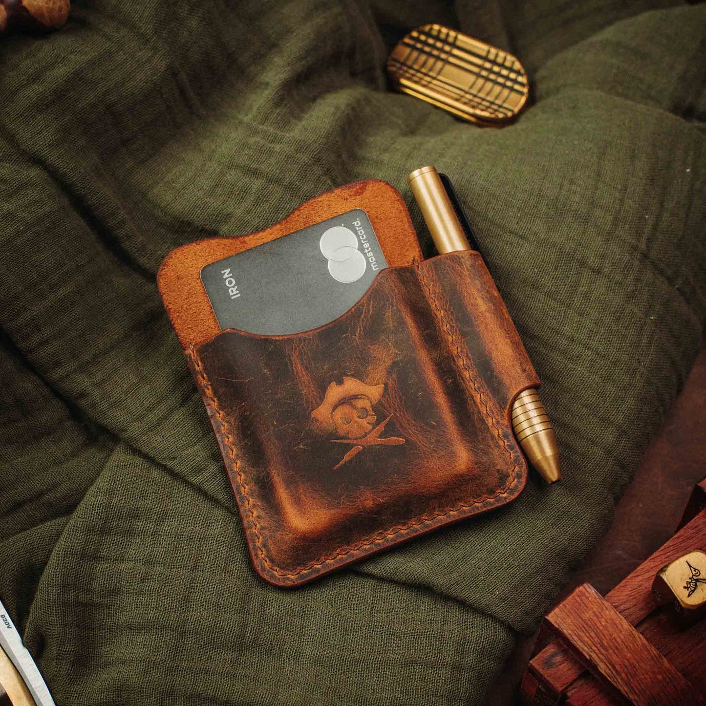 Pirate Goods First Mate Pocket Organizer – Leather EDC Pocket Carrier