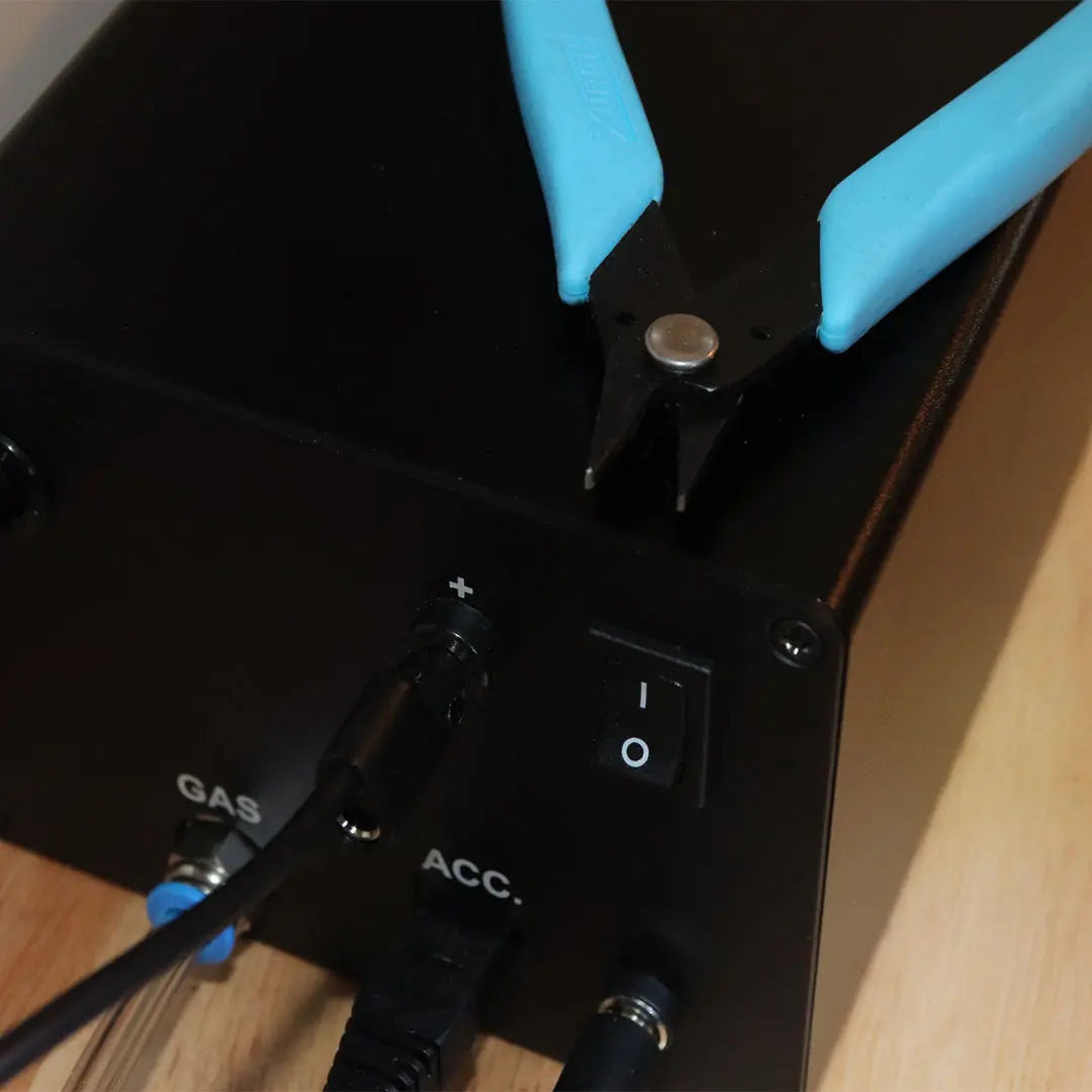 Xuron Grounded Pliers for Permanent Jewelry Welders Pepetools